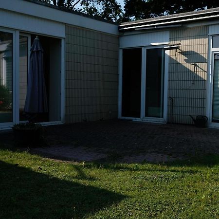 Ruhiges Haus Mit Privatem Garten Halstenbek Exterior photo